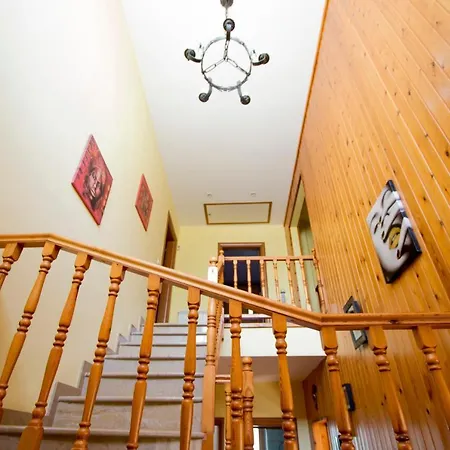 Flori Villa Vidreres